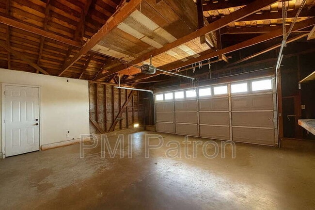 Building Photo - 11391 Davenport Rd