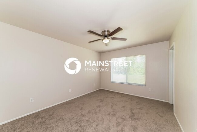 Building Photo - 3 Bedroom Pet-Friendly Home in NORTH PORT, FL with Main Street Renewal