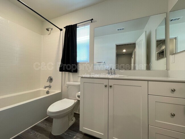 Building Photo - 26751 Orchid Ct