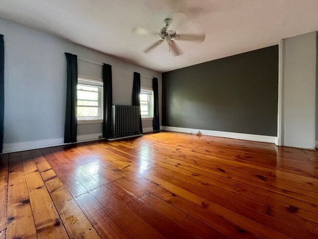 Building Photo - 917 W Turner St