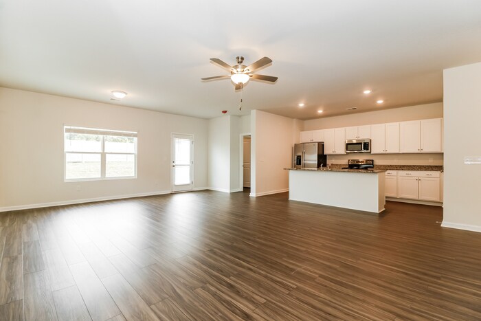 Building Photo - 360 Augustine Dr