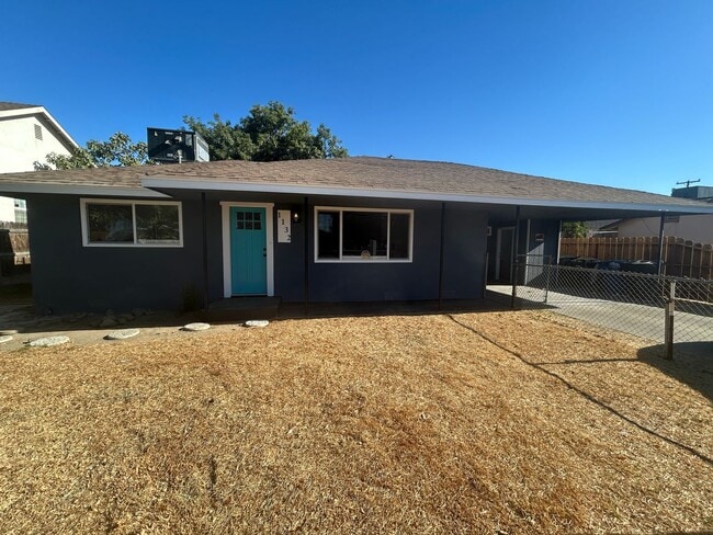 Building Photo - NEW, NEW NEW in Hanford