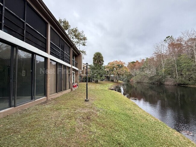 Building Photo - 8755 Como Lake Dr