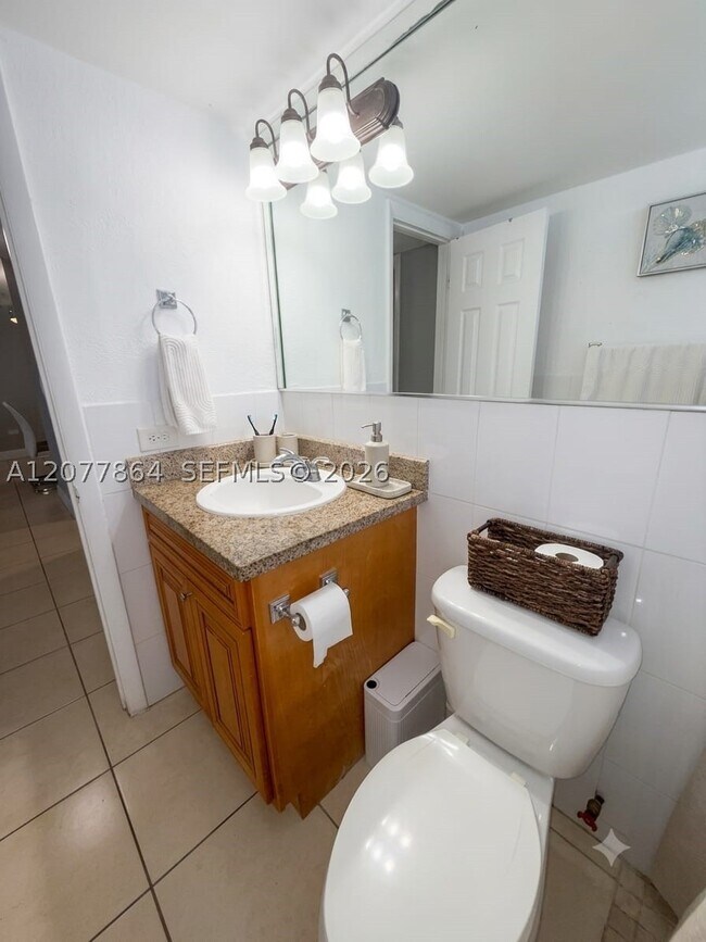 Building Photo - 7235 SW 94th Pl