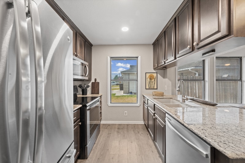 Building Photo - 5122 Sam Houston