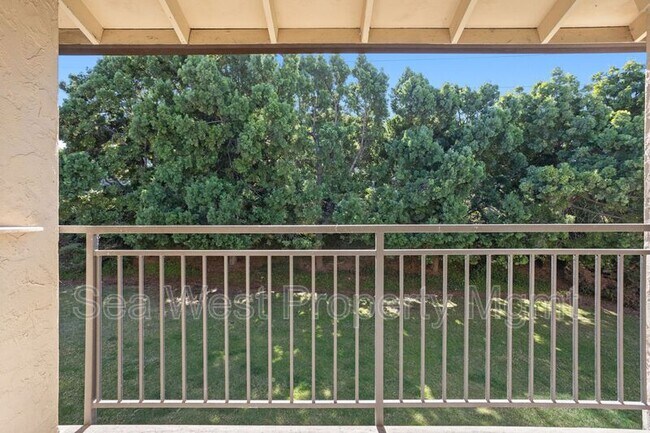 Building Photo - 820 Encinitas Blvd