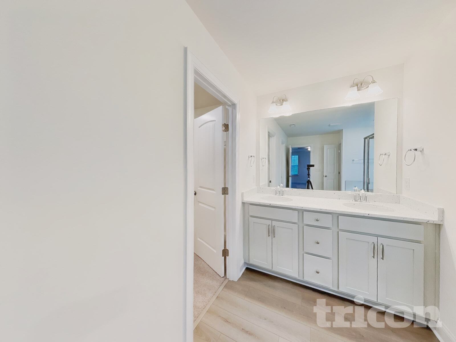 Building Photo - 129 Stallion Way