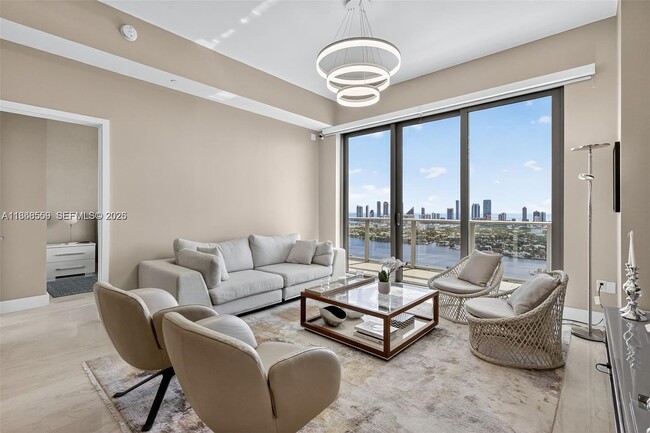 Building Photo - 16385 Biscayne Blvd