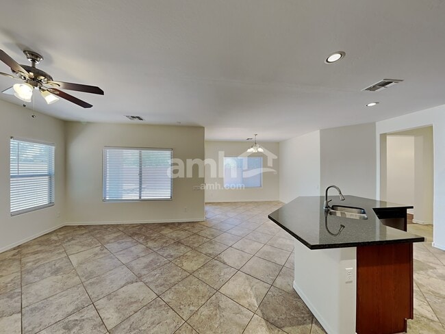 Building Photo - 4717 S Antonio