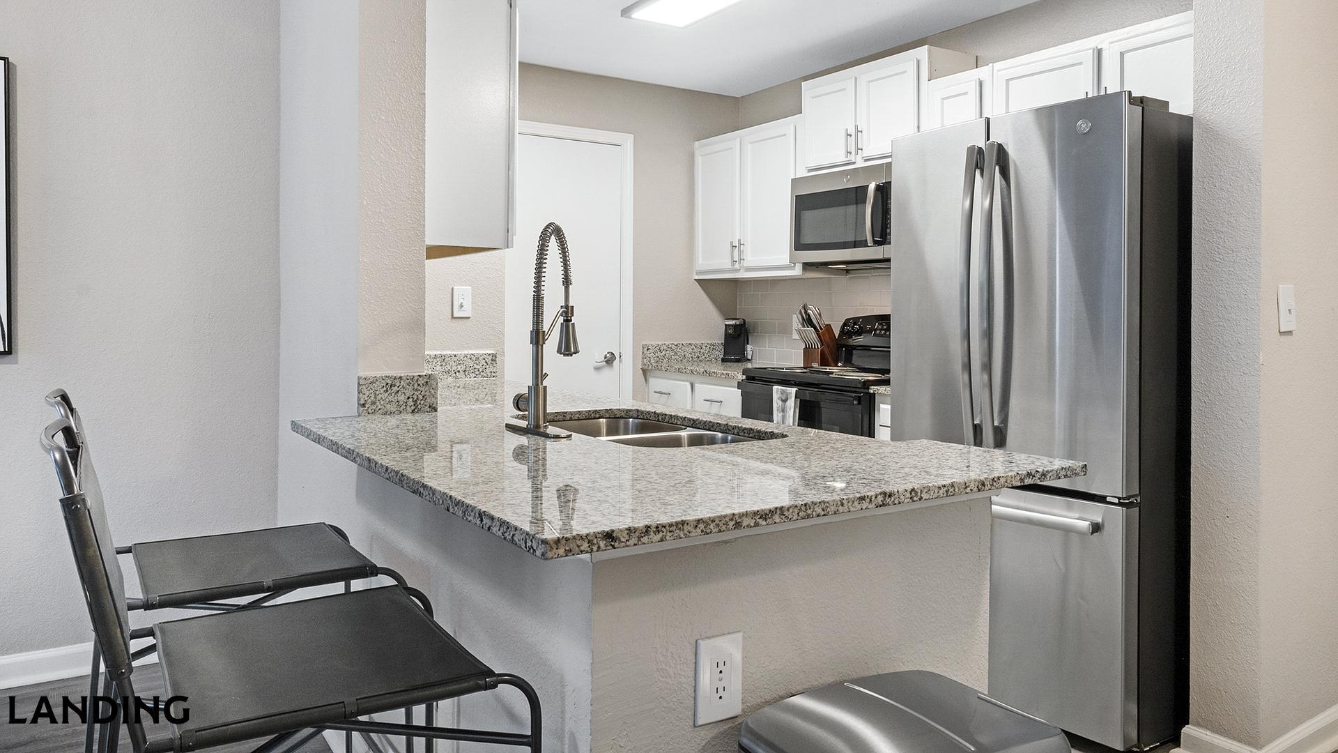 Building Photo - 15330 Liberty River Dr