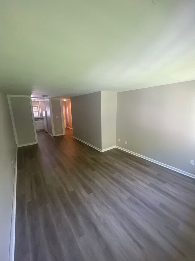 Building Photo - 7530 Backcorner Dr