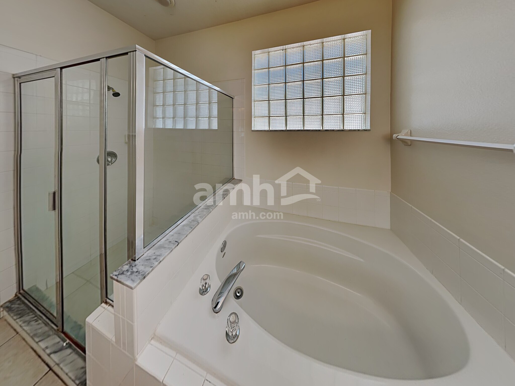 Building Photo - 1130 Cherry Valley Way