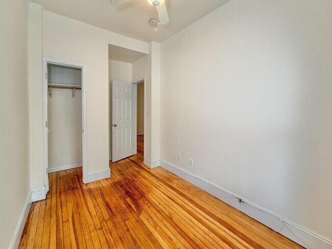 Building Photo - 202 Bloomfield St