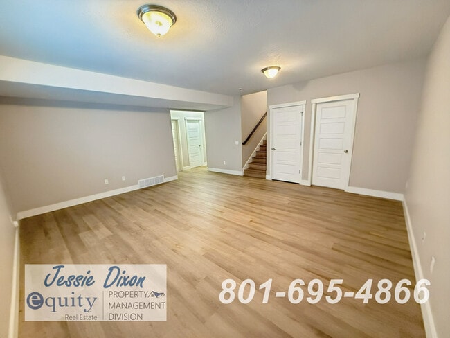 Building Photo - 1369 Carriage Chase Dr