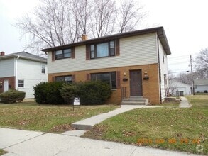Building Photo - 5066-5068 N. 84th Street
