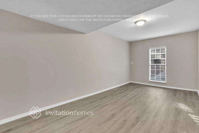 Building Photo - 755 Mountain View Dr