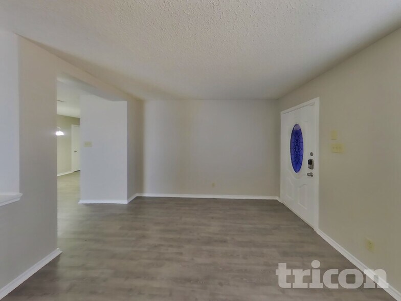 Building Photo - 6714 Barton Rock Ln