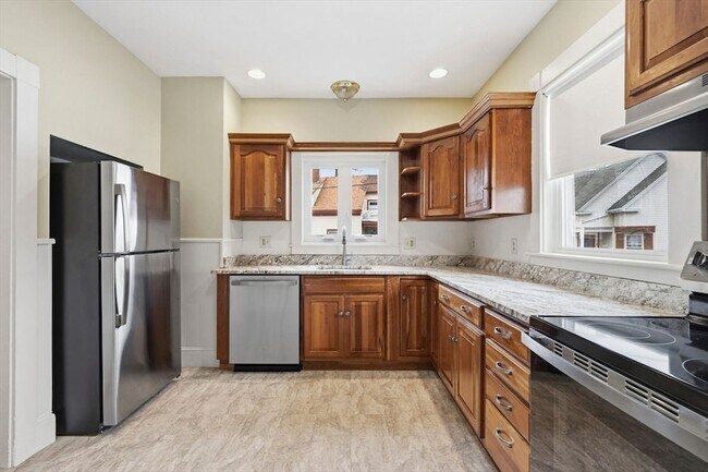 Building Photo - 202 North St