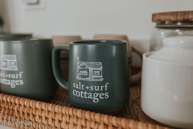 Building Photo - 35 12th Ave