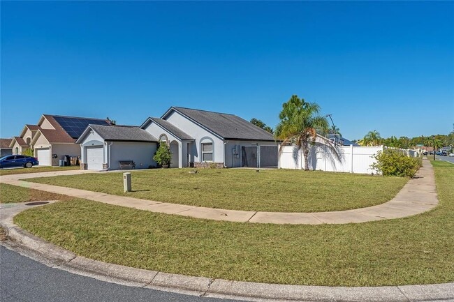 Building Photo - 8601 Cavendish Dr