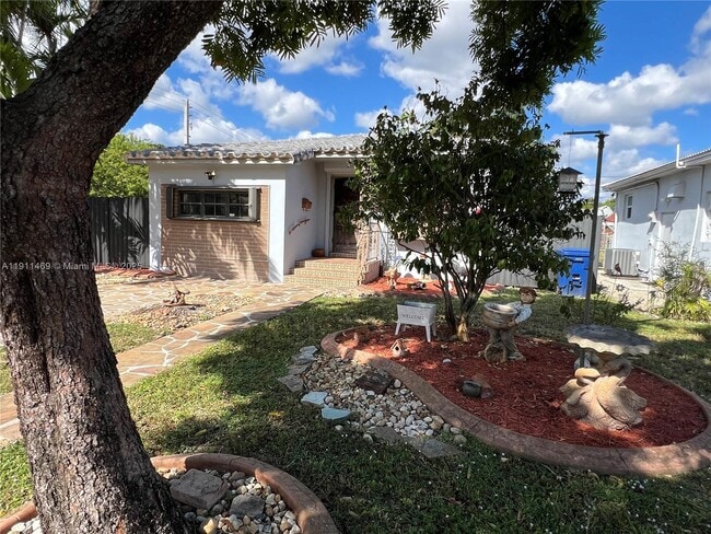 Building Photo - 189 Glendale Dr