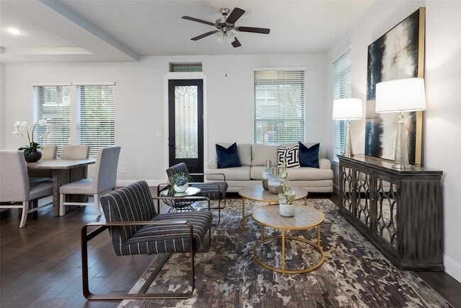 Building Photo - 1115 Manacor Ln