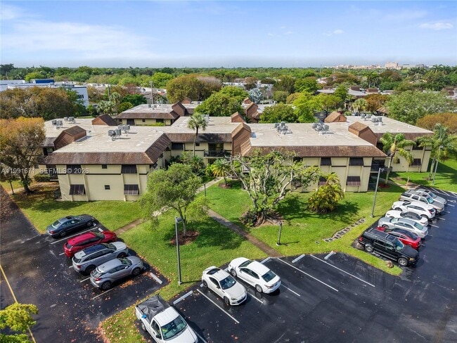 Building Photo - 7915 SW 86th St