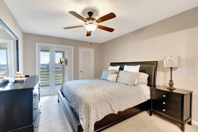 Building Photo - 4049 Wolverton C