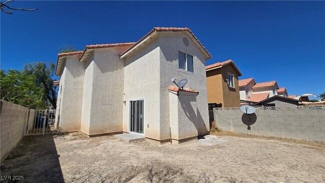 Building Photo - 2954 Savers Ct
