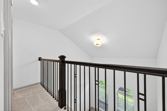 Building Photo - 9702 Lauren Briar Ln