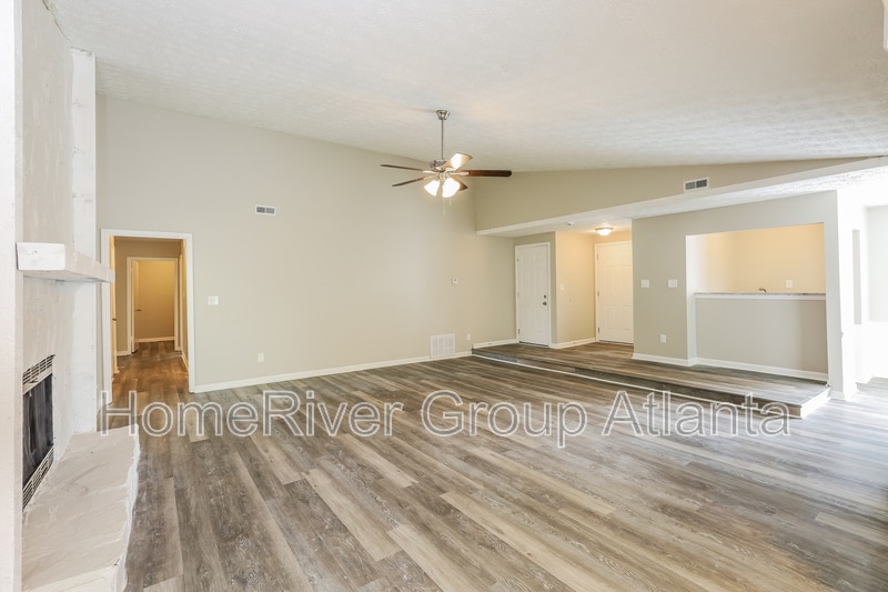 Building Photo - 299 Park Ridge Ct