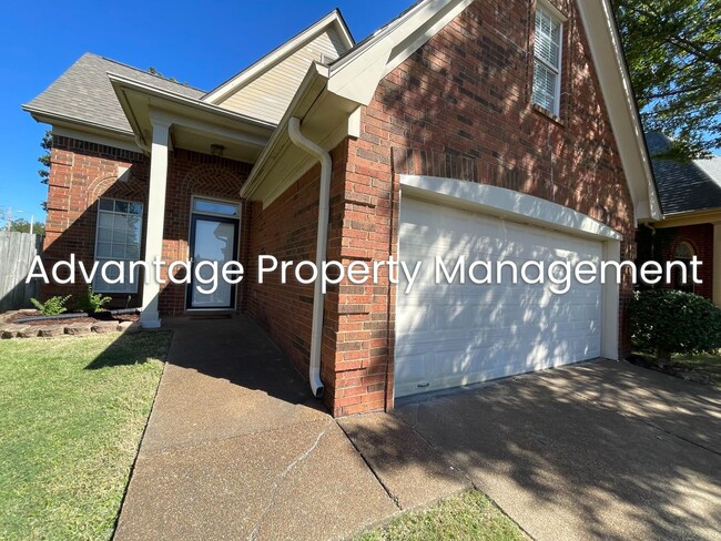 Building Photo - Nice Home In Cordova