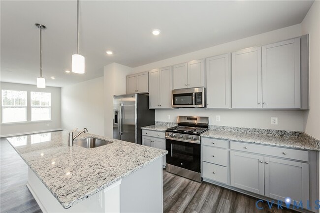 Building Photo - 8757 Whitman Dr