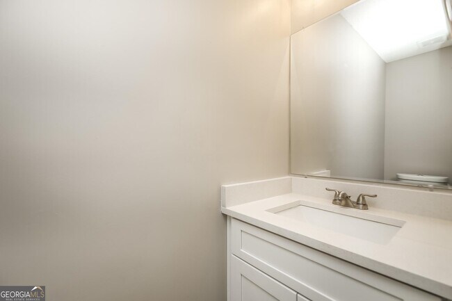 Building Photo - 4410 Pipestone Pl