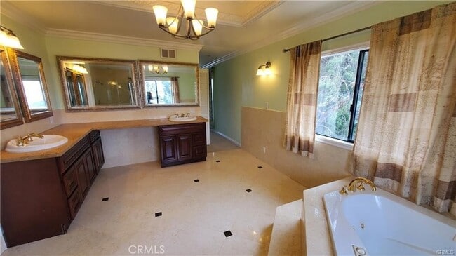 Building Photo - 2721 Broken Feather Ln