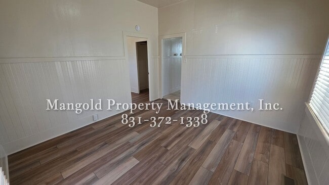 Building Photo - 2 Bed 1 Bath  New Monterey Home with Scenic Bay Views and Spacious Yard