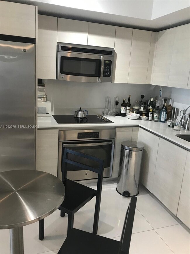 Building Photo - 4250 Biscayne Blvd