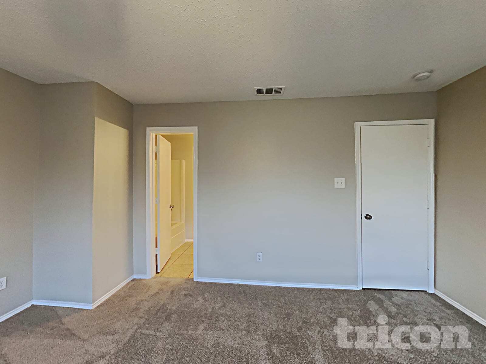 Building Photo - 7422 Amber Dr