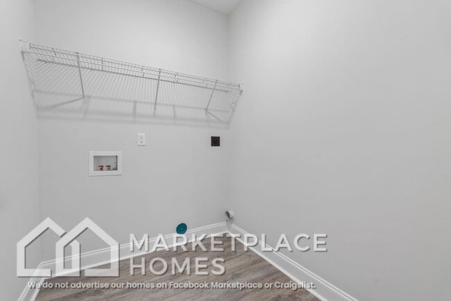 Building Photo - 1802 Millers Cv
