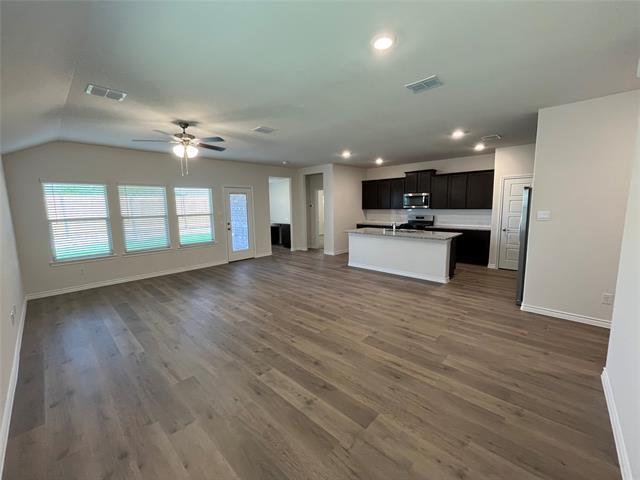 Building Photo - 2039 Liberty Crossing Ave