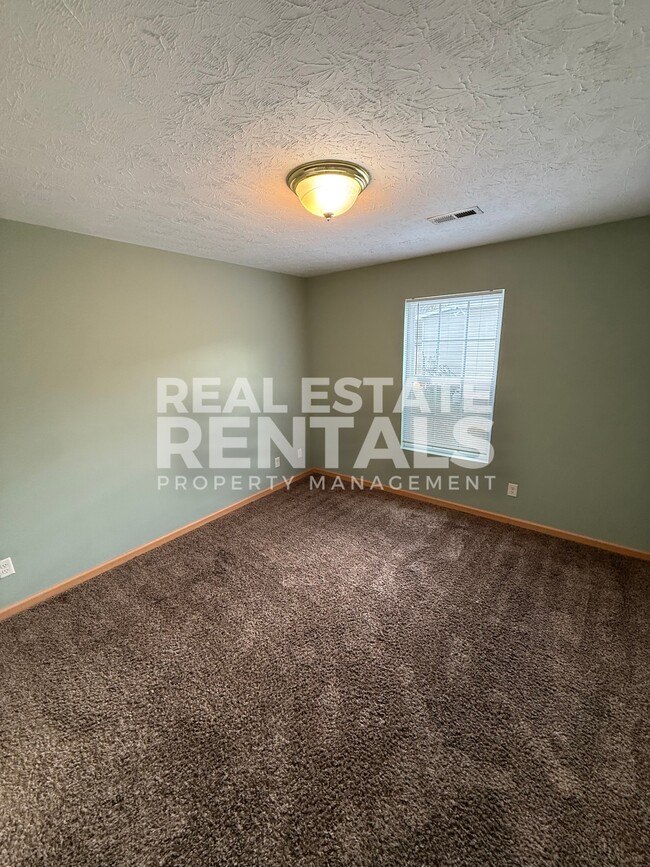 Building Photo - 1304 Pierce Ave