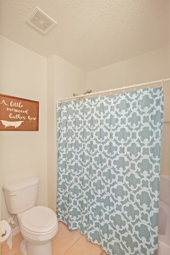 Building Photo - Move-In Ready! Beautiful 4-Bedroom Home with Modern Finishes & Room to Grow