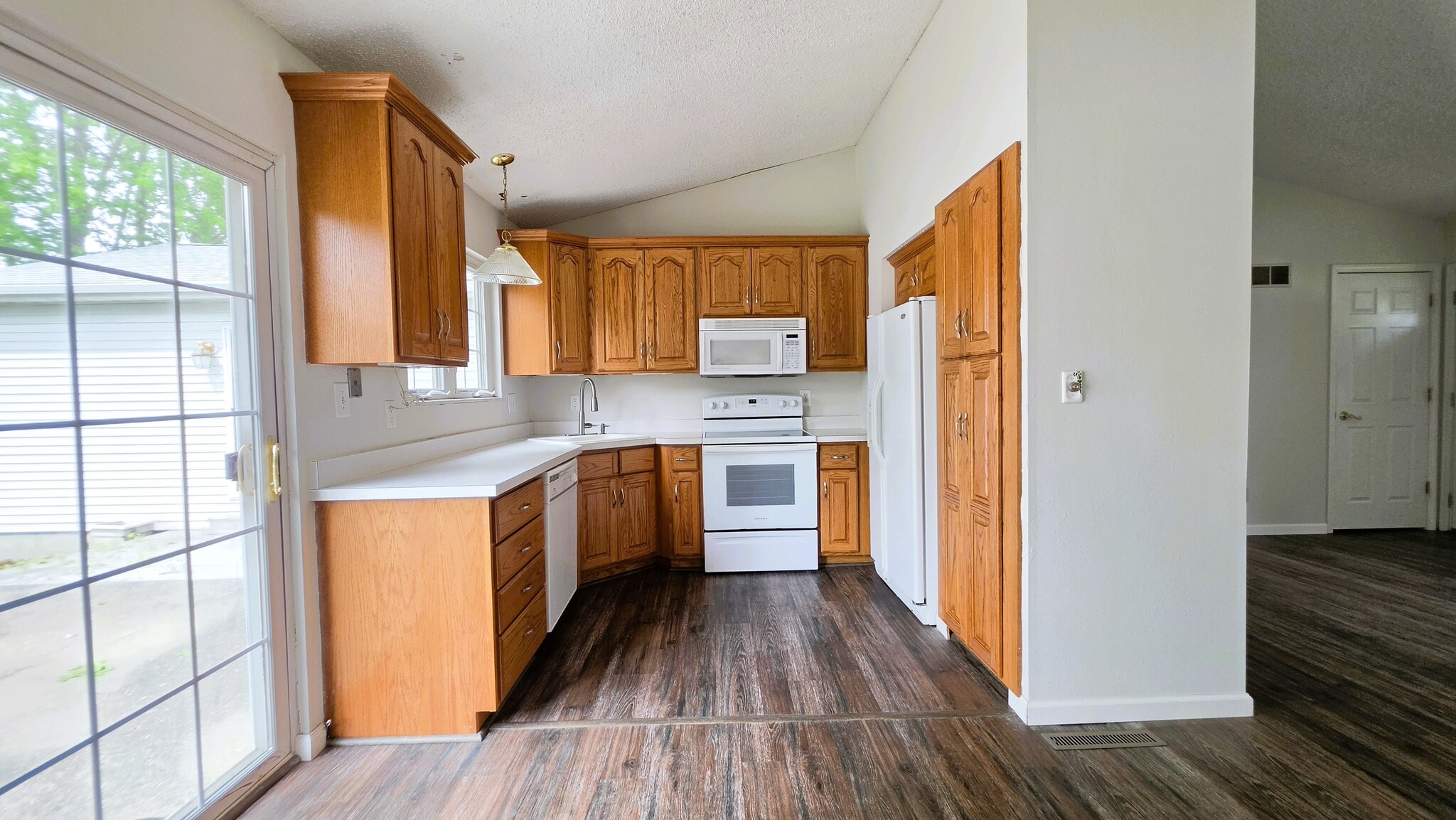 Building Photo - 3013 Barrybrook Ct