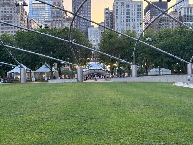 Building Photo - 233 E 13th St