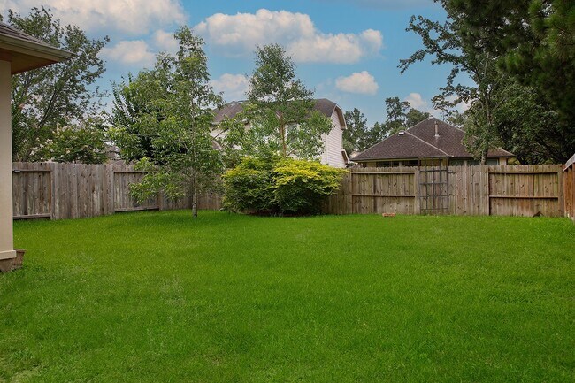 Building Photo - 19 Patina Pines Pl