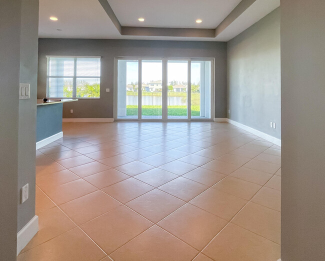 Building Photo - 15995 Whippoorwill Cir