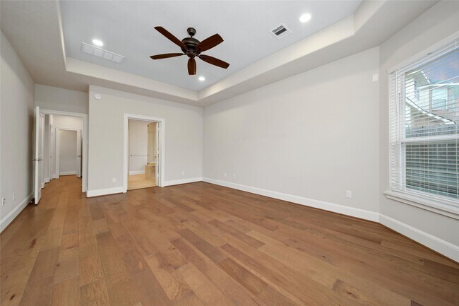 Building Photo - 20730 Windrose Bend Dr