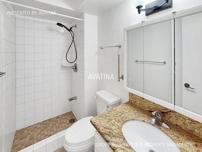 Building Photo - 757 Kinalau Pl