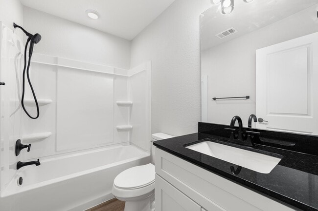 Building Photo - Brand New, Modern, and Ready for You in Temple, TX!