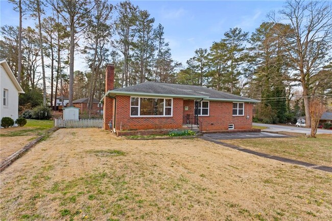 Building Photo - 798 Bank St SE